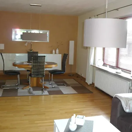 Lorenzen_ Juergen _ Haus Ille